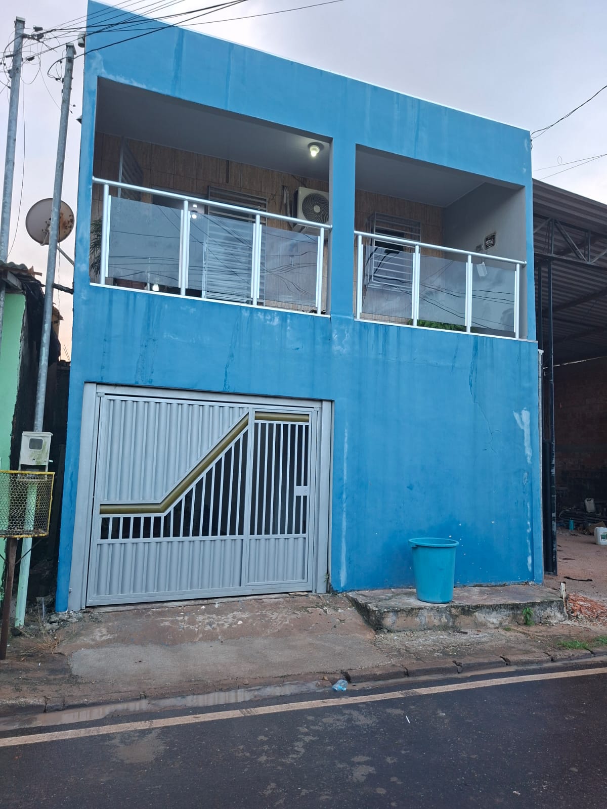 Vendo ótima casa no bairro Nazaré (Beira Rio) - Próximo a Empresa MS Terraplenagem - Vila dos Cabanos - Barcarena - Pará