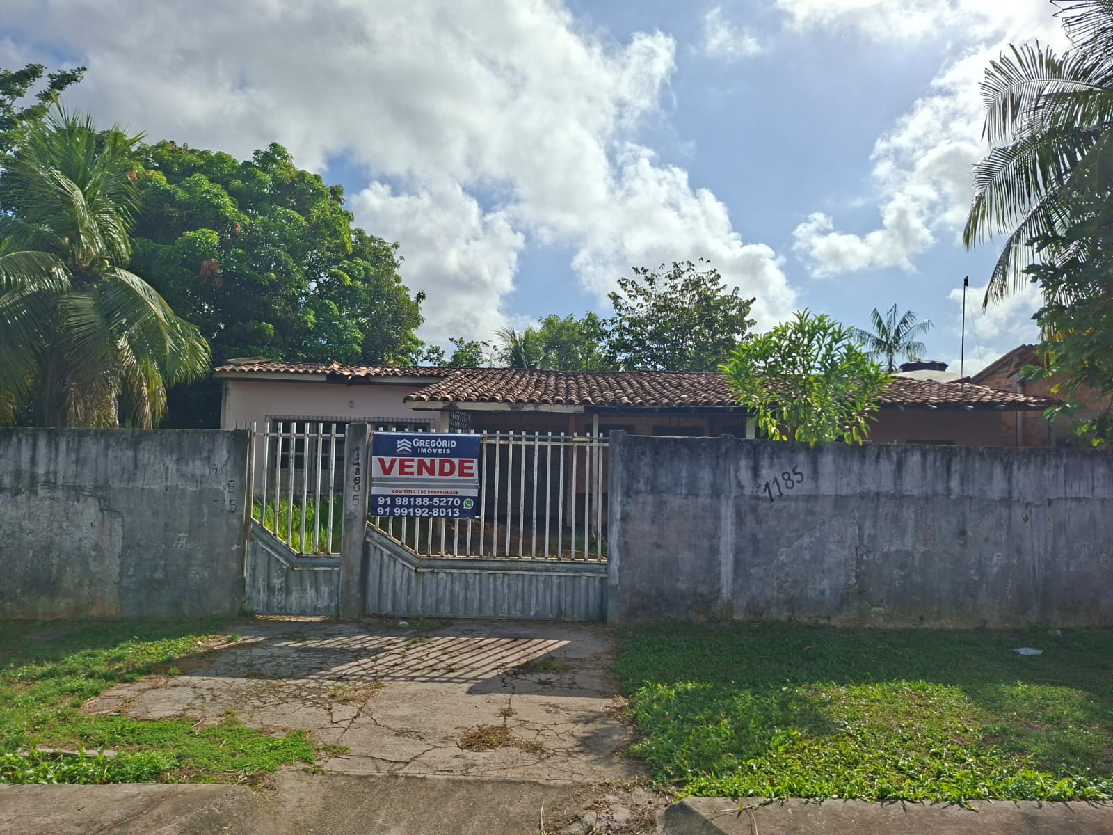VENDO IMÓVEL COM ÓTIMA LOCALIZAÇÃO - ÁREA MEDINDO 30 X 40 - BAIRRO BETÂNIA – BARCARENA/PA.