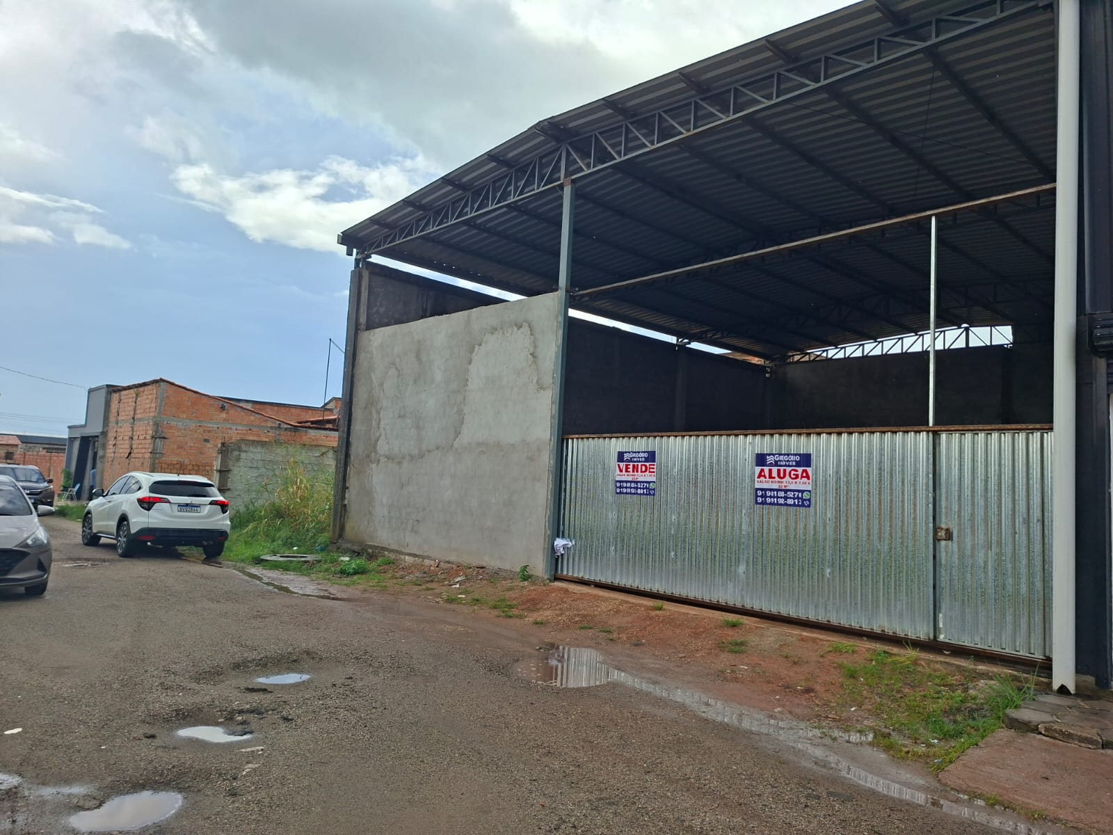 EXCELENTE GALPÃO/PONTO COMERCIAL DISPONÍVEL PARA VENDA - PRÓXIMO AO SUPERMERCADO LÍDER - VILA DOS CABANOS - BARCARENA/PA.
