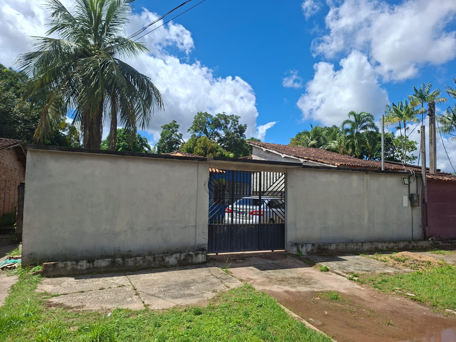 ÓTIMA OPORTUNIDADE - CASA AMPLA COM QUINTAL TODO GRAMADO A VENDA - VILA DE ITUPANEMA - BARCARENA/PA