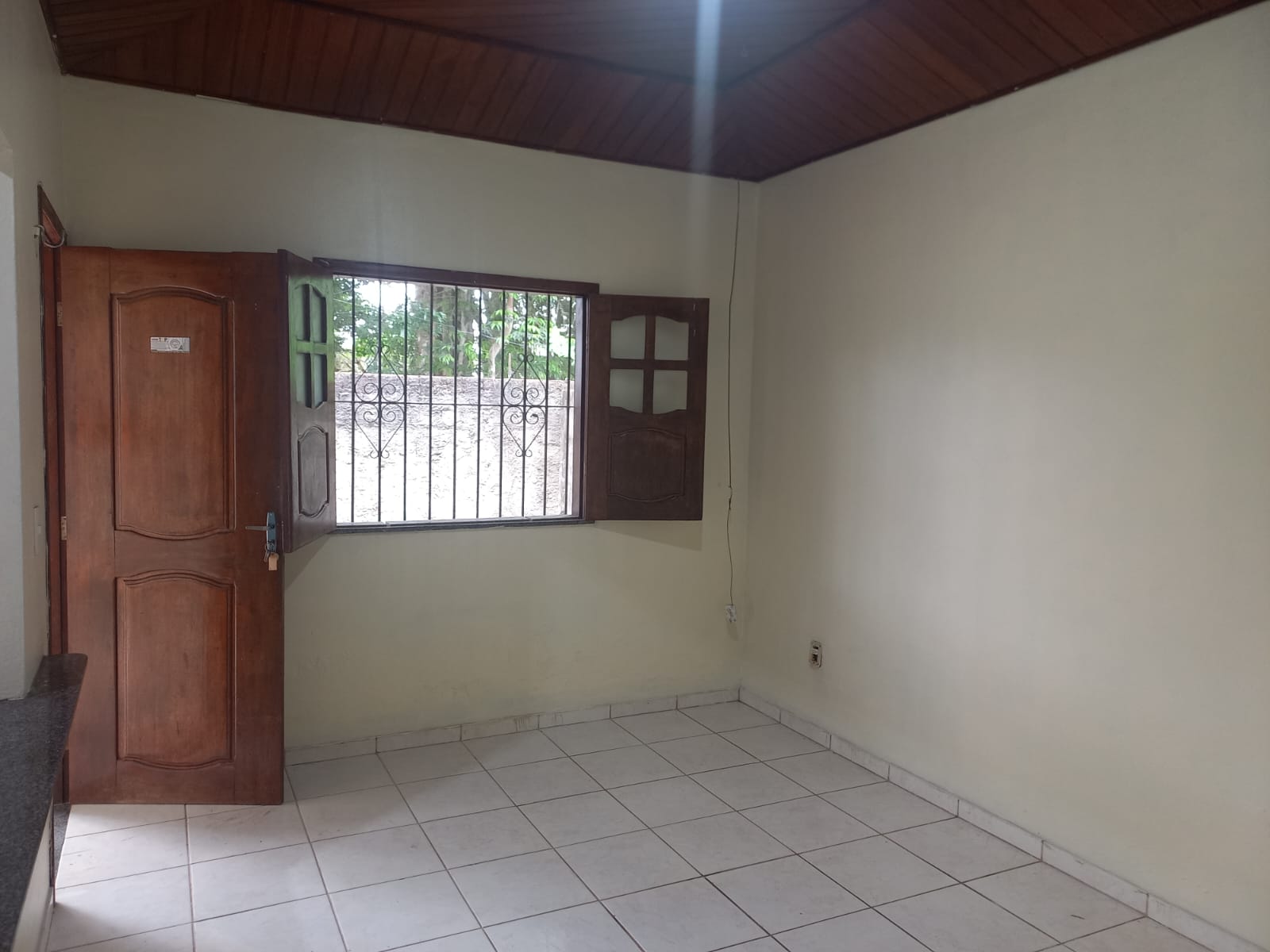 CASA A VENDA - ACEITA FINANCIAMENTO