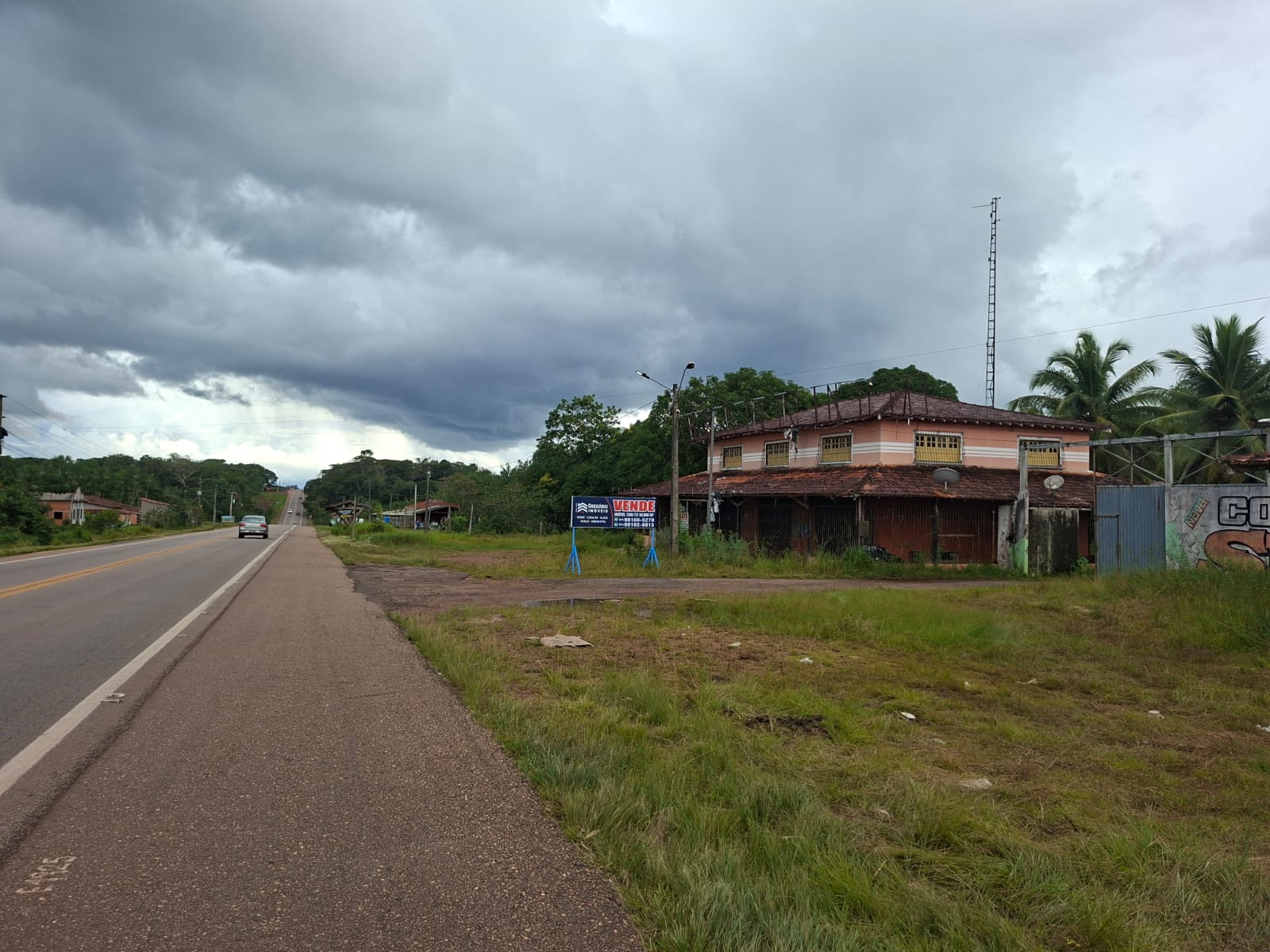 OPORTUNIDADE ÚNICA NA ALÇA VIÁRIA - KM 31 – ACARÁ/PA - PONTO COMERCIAL + ESTRUTURA COMPLETA PARA MORAR E LUCRAR