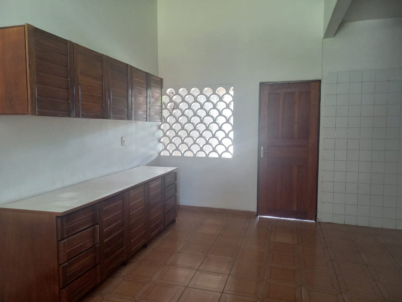 CASA À VENDA - NA VILA DOS CABANOS - BARCARENA-PARÁ