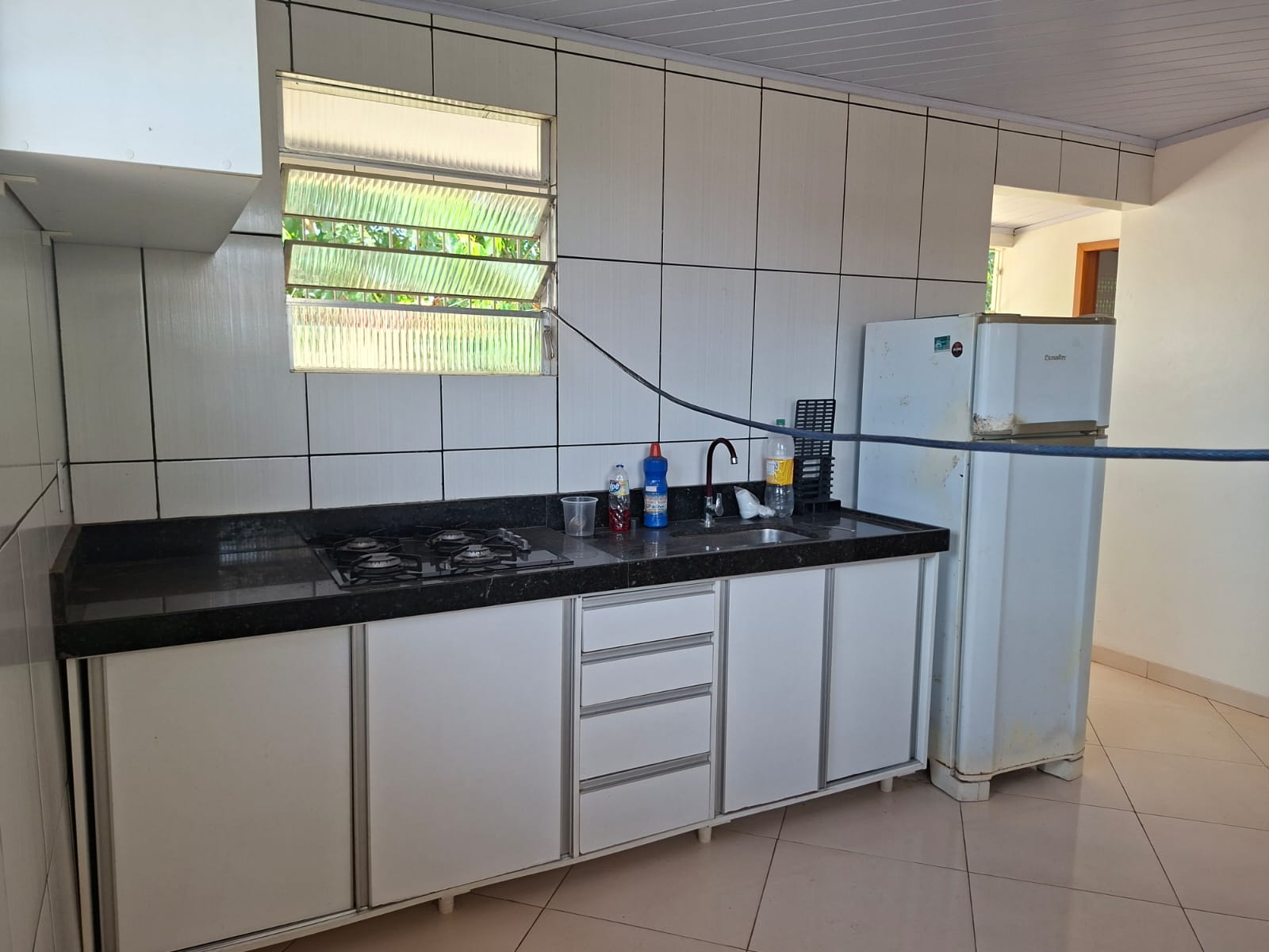 EXCELENTE CASA PARA LOCAÇÃO - BEM VENTILADA E COM ÓTIMO ACABAMENTO - 2° PAVIMENTO - BAIRRO BEIRA RIO - BARCARENA/PA.