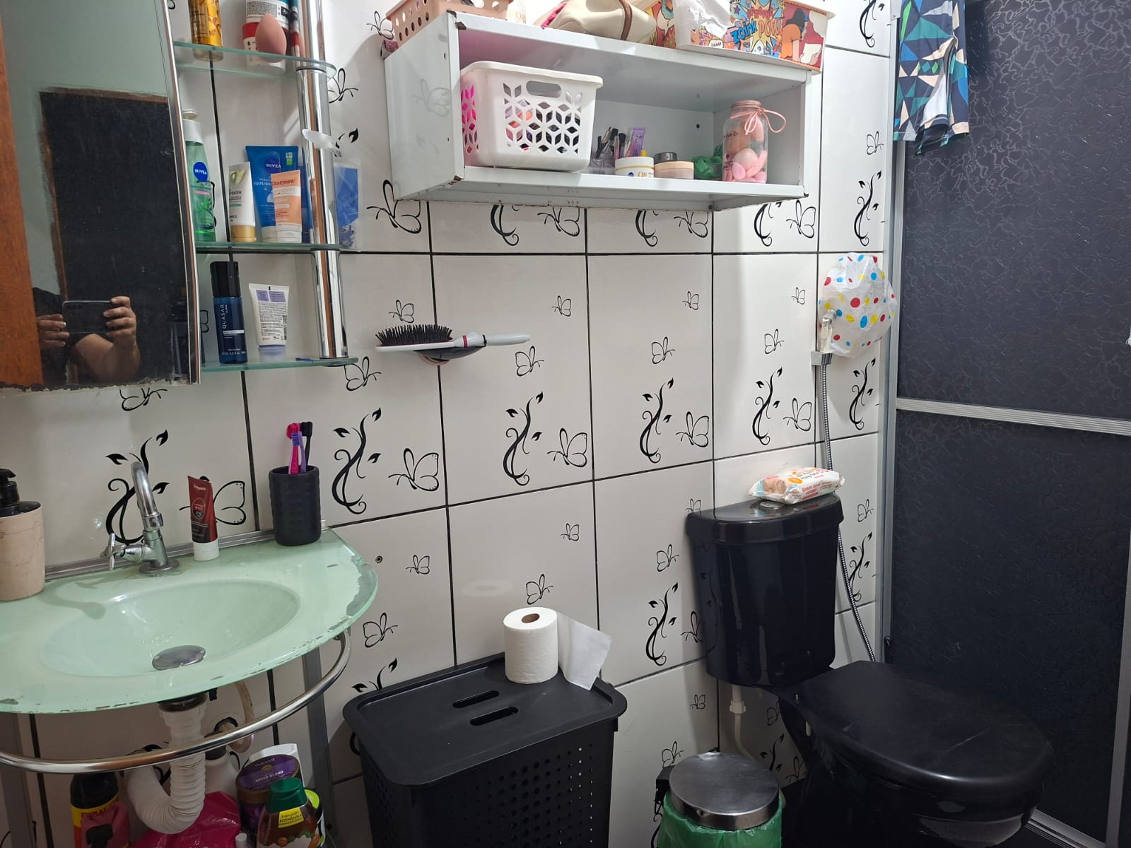 Vendo ótima casa no bairro Nazaré (Beira Rio) - Próximo a Empresa MS Terraplenagem - Vila dos Cabanos - Barcarena - Pará