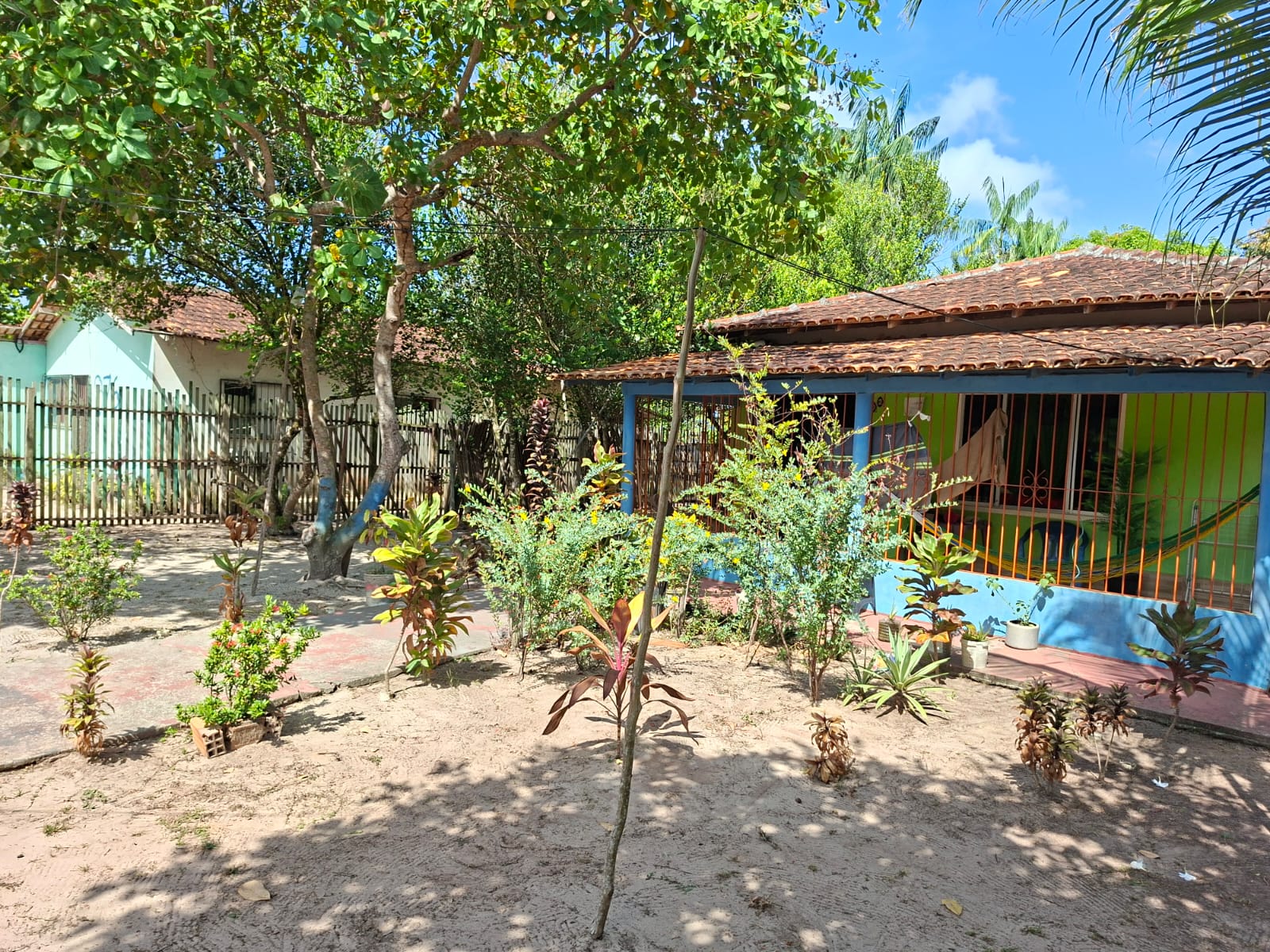 VENDO CASA NA PRAIA DA FAZENDINHA EM BARCARENA - PARÁ