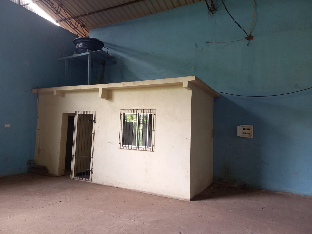 GALPÃO – DISPONÍVEL PRA LOCAÇÃO – PRÓXIMO AO TREVO DO PETECA – BARARENA – PA.