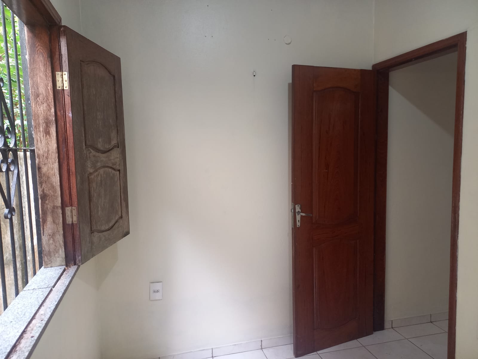 ALUGA-SE UMA CASA - VILA DOS CABANOS - BARCARENA/PA