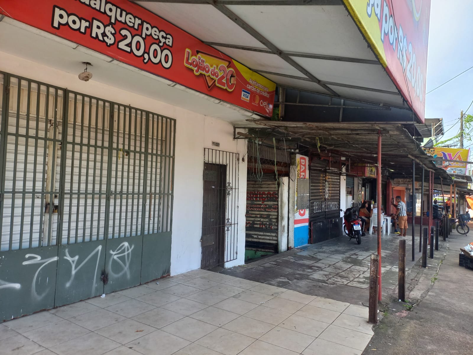 ÓTIMA OPORTUNIDADE - IMÓVEL COMERCIAL A VENDA - ENTRONCAMENTO - BELÉM-PA