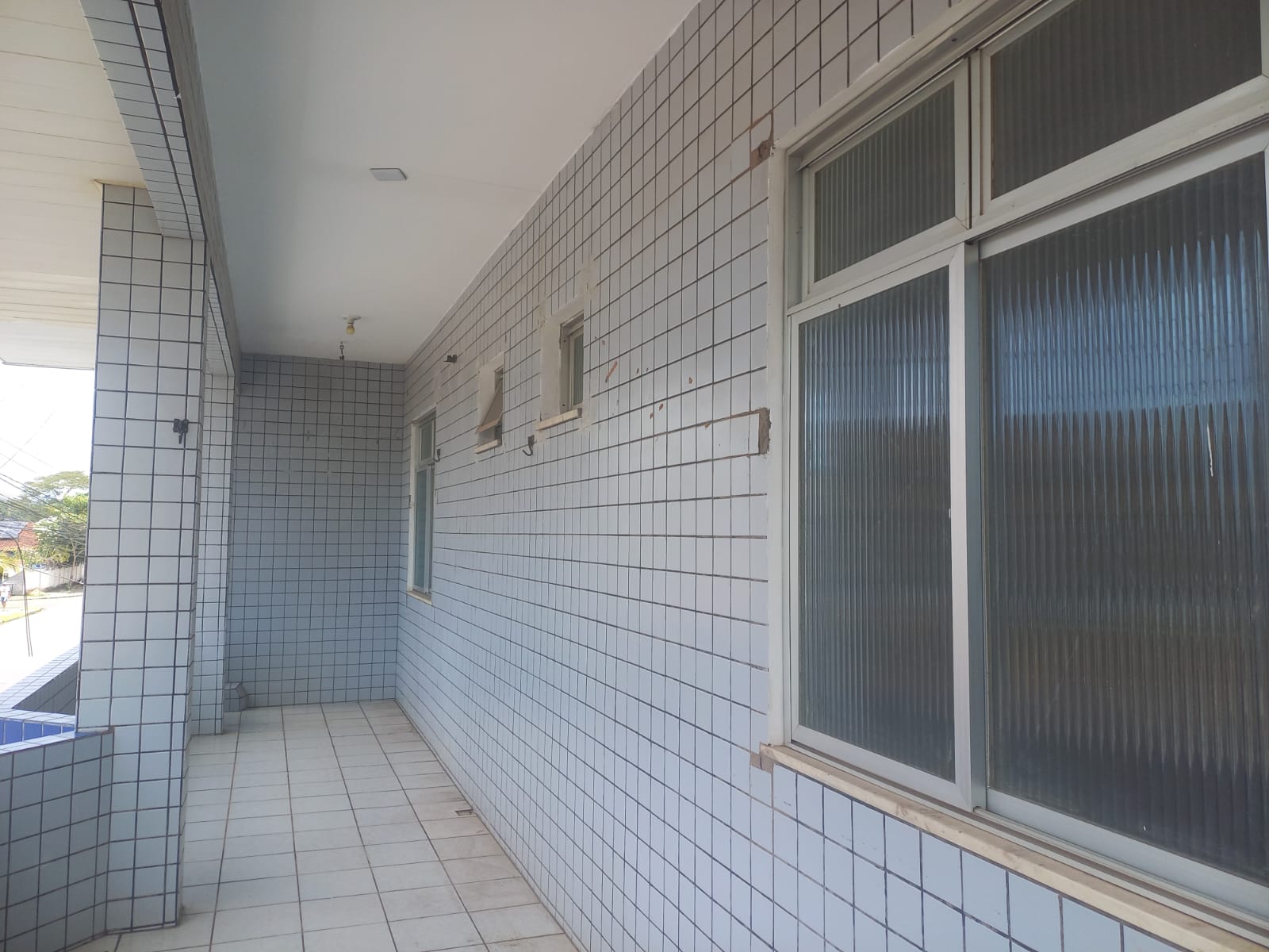 APARTAMENTO DISPONÍVEL PARA LOCAÇÃO - ÓTIMA LOCALIZAÇÃO - VILA DOS CABANOS - BARCARENA/PA.