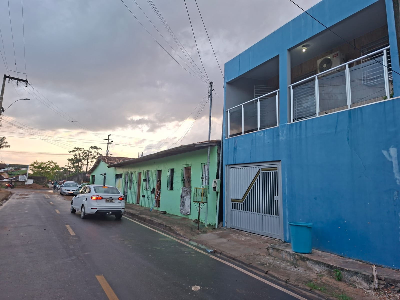 Vendo ótima casa no bairro Nazaré (Beira Rio) - Próximo a Empresa MS Terraplenagem - Vila dos Cabanos - Barcarena - Pará