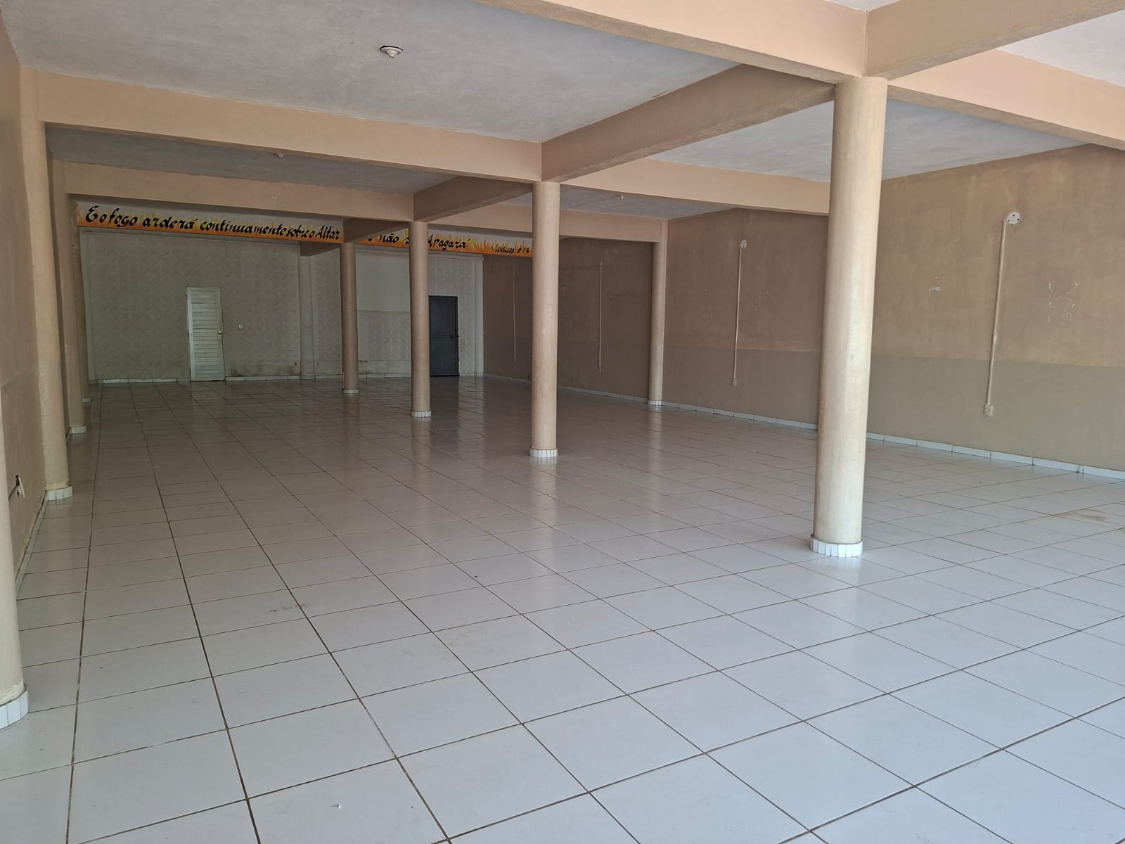 DISPONÍVEL PARA LOCAÇÃO  - EXCELENTE PONTO PARA O SEU NEGÓCIO COM ÓTIMA LOCALIZAÇÃO - BAIRRO PIONEIRO, BARCARENA/PA.