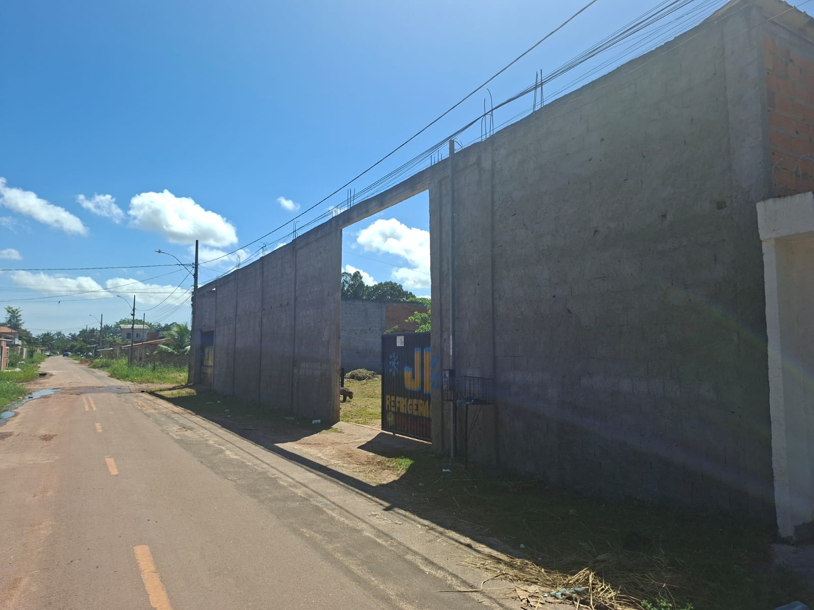GALPÃO COMERCIAL PARA LOCAÇÃO EM VILA DOS CABANOS – BAIRRO RENASCER COM CRISTO - BARCARENA/PA