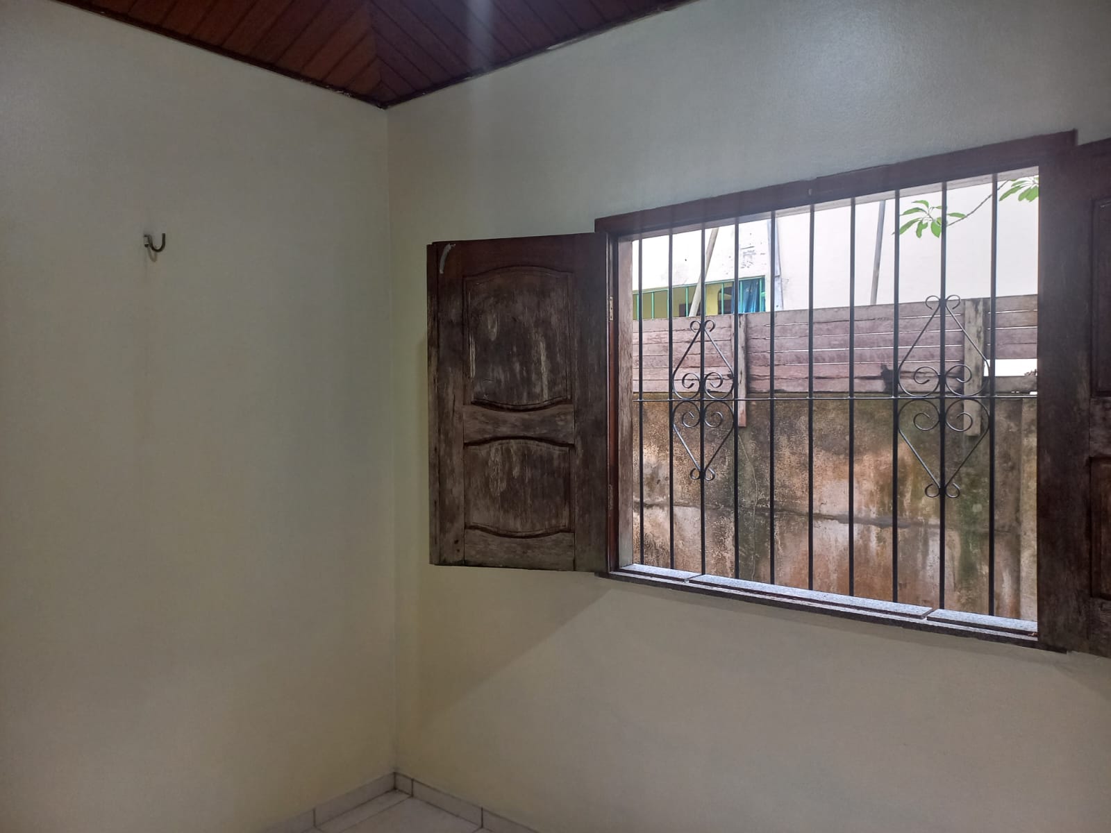 CASA A VENDA - ACEITA FINANCIAMENTO