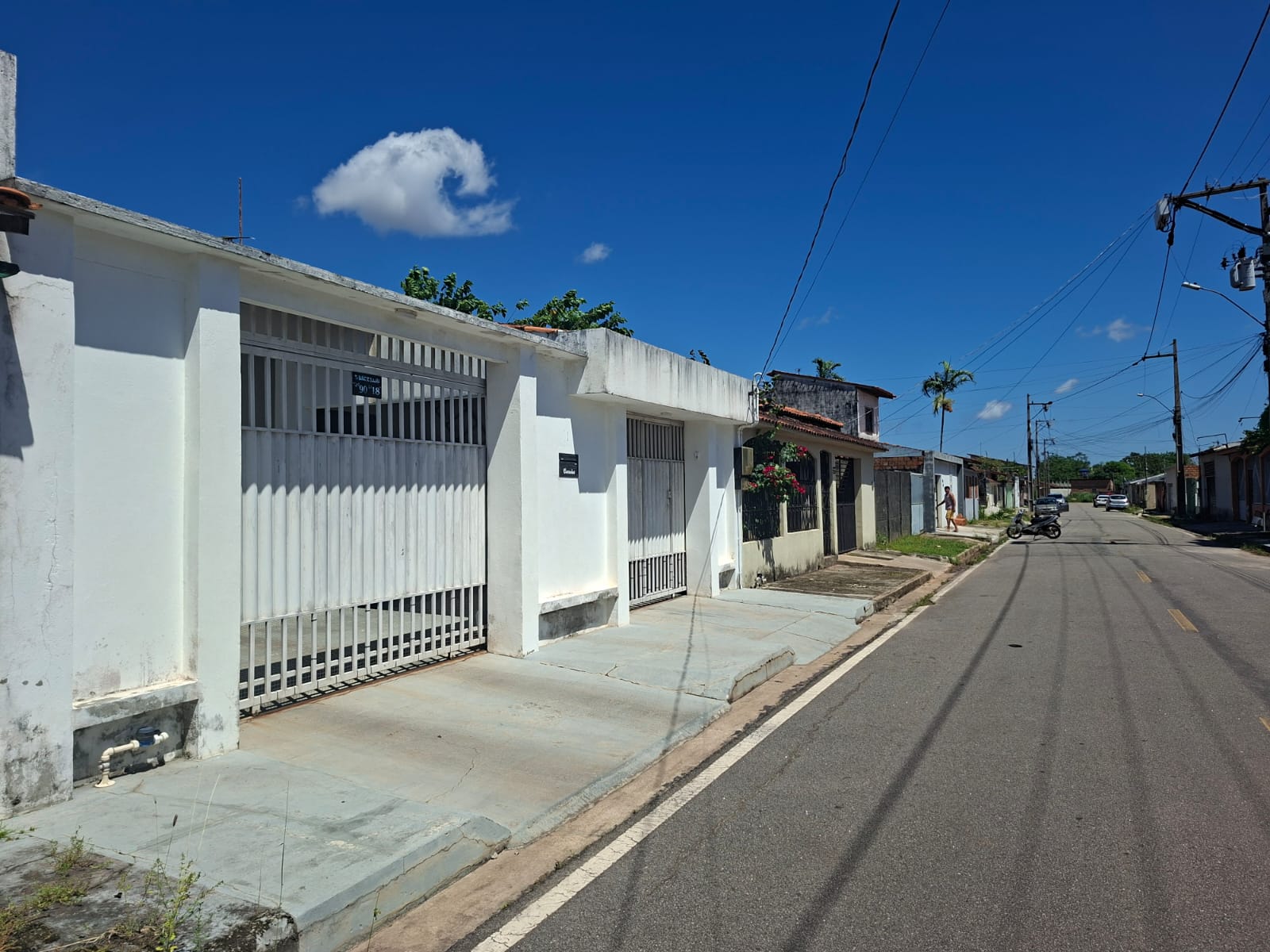 ESTÁ À VENDA UM EXCELENTE IMÓVEL RESIDENCIAL – ACEITA FINANCIAMENTO -LOCALIZADO NO BAIRRO PIONEIRO -VILA DOS CABANOS – BARCARENA/PA.