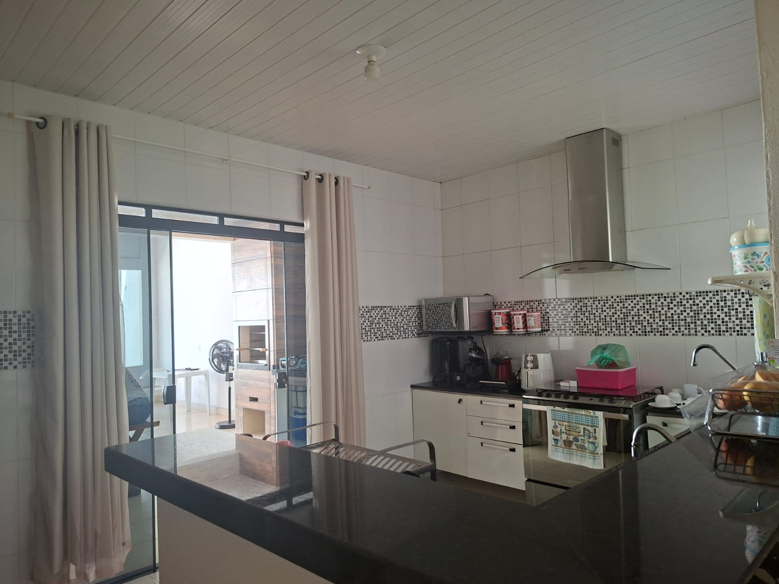ESTÁ À VENDA UM EXCELENTE IMÓVEL RESIDENCIAL – ACEITA FINANCIAMENTO -LOCALIZADO NO BAIRRO PIONEIRO -VILA DOS CABANOS – BARCARENA/PA.
