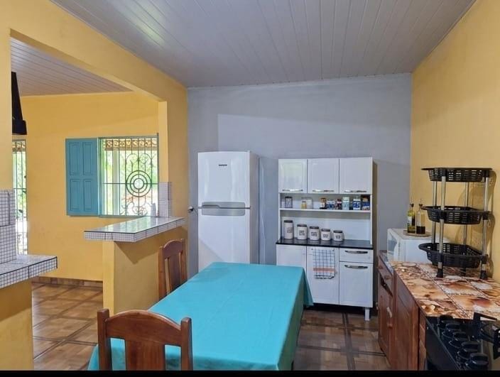 VENDO UM IMÓVEL TIPO SÍTIO, LOCALIZADO NO RAMAL MOJUQUARA, VILA DOS CABANOS, BARCARENA/PA.