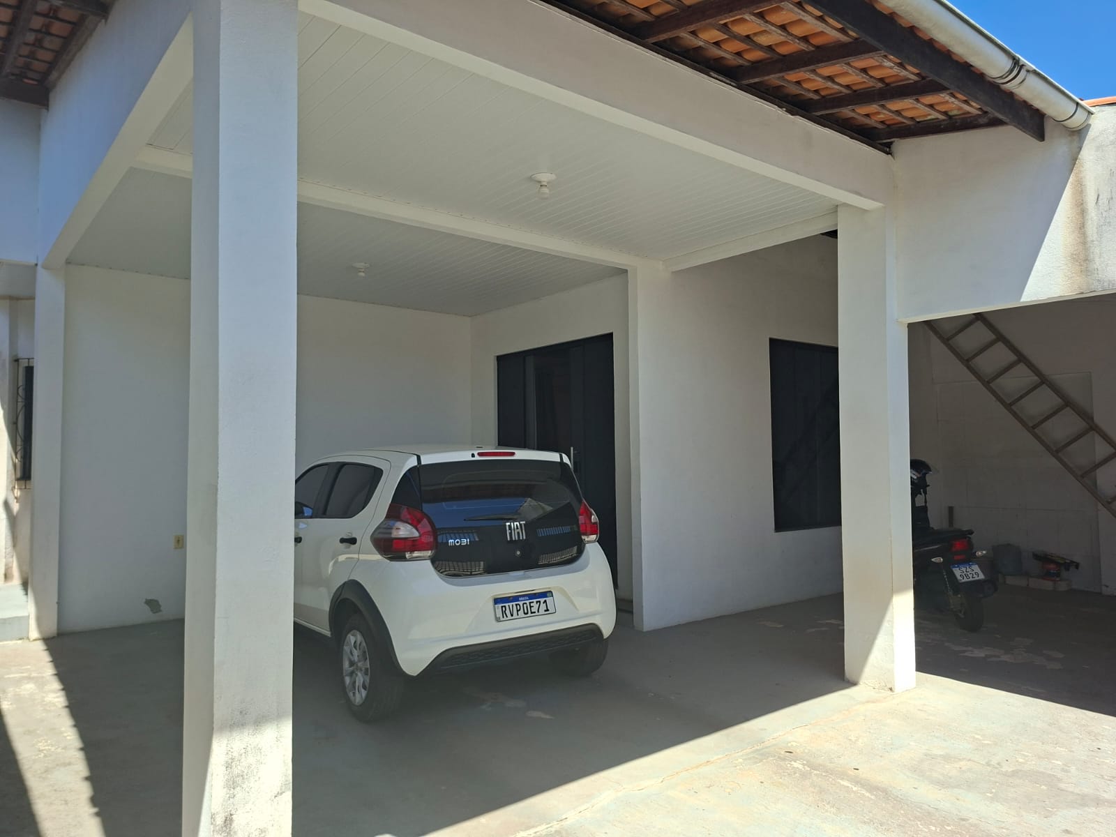 ESTÁ À VENDA UM EXCELENTE IMÓVEL RESIDENCIAL – ACEITA FINANCIAMENTO -LOCALIZADO NO BAIRRO PIONEIRO -VILA DOS CABANOS – BARCARENA/PA.