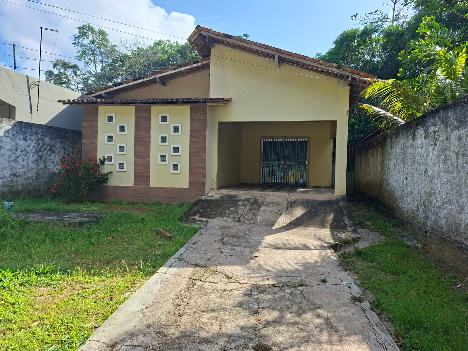 ÓTIMA CASA DISPONÍVEL PARA LOCAÇÃO EM BARCARENA-SEDE/PA - BAIRRO BETÂNIA